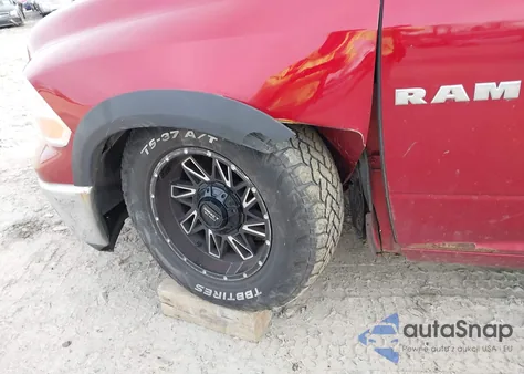 2009 Dodge Ram 1500 Slt/Sport/Trx z USA, uszkodzony, nr VIN 1D3HB13PX9S748601